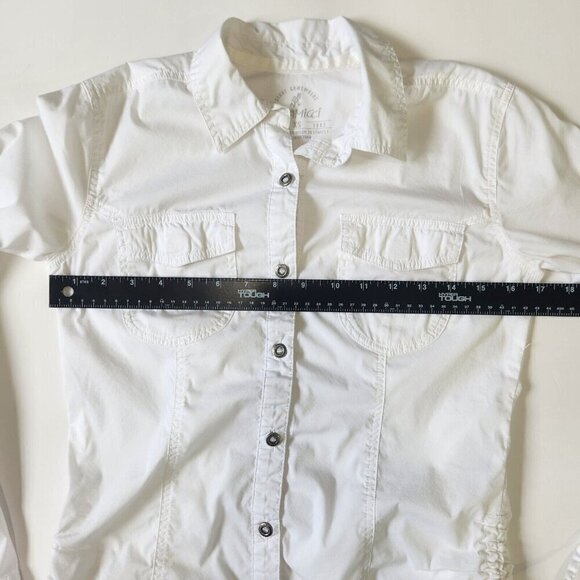 Gramicci Button Up Shirt Womens XS White Roll Tab Sleeves Ruched Sides Outdoor - Picture 7 of 11